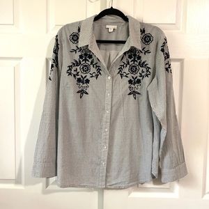 Westport 1962 embroidered women’s button shirt XL